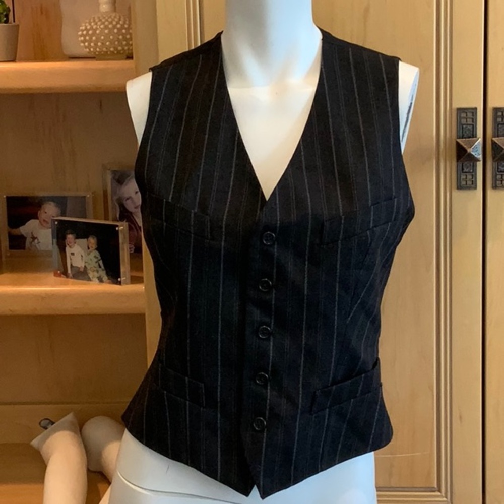RALPH LAUREN WOOL VEST SIZE 6